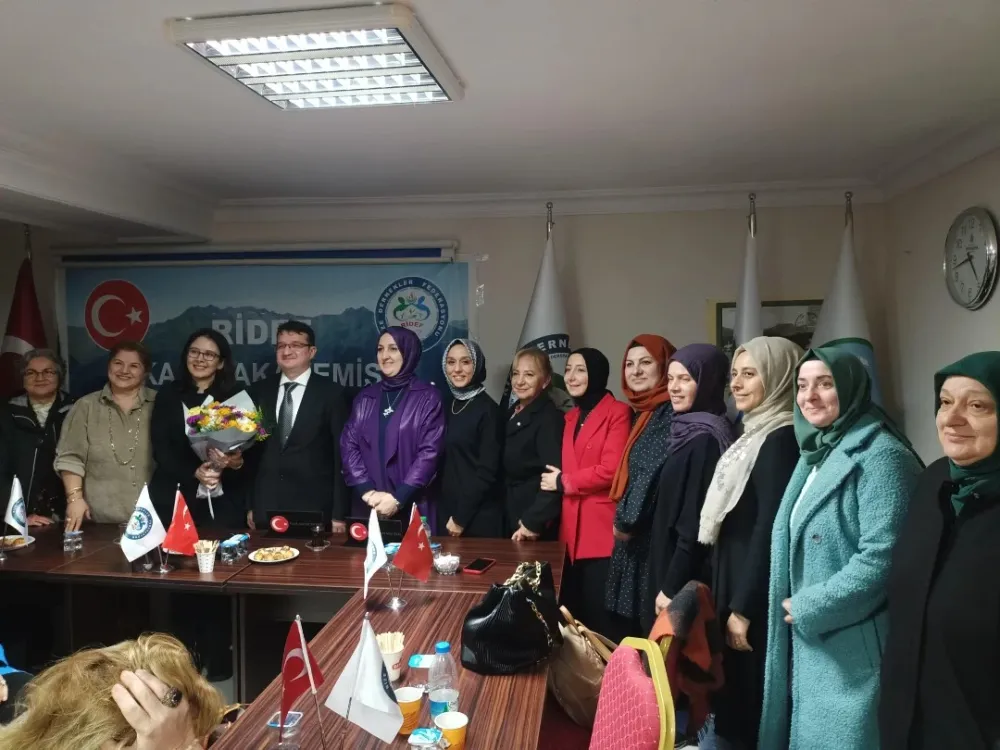 RİDEF Kadın Kolları,  Doç. Dr. Ece Özcan EKŞİ ve Doç. Dr. Murat Şakir EKŞİ