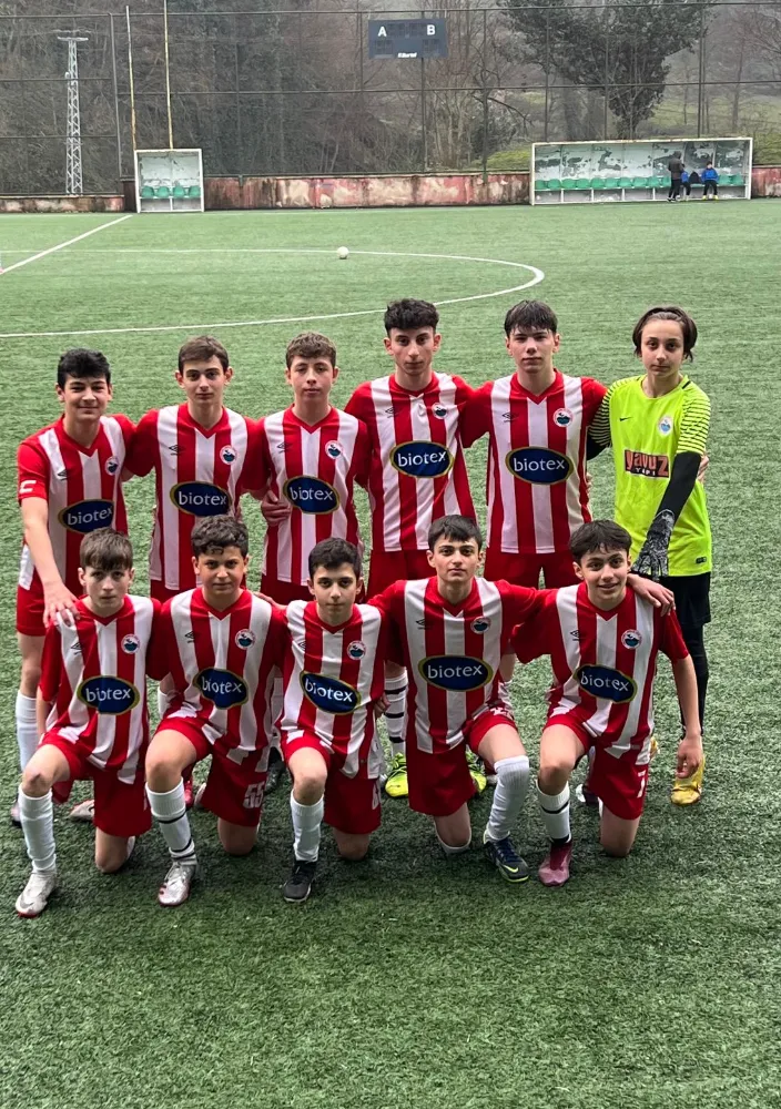 Kalkanderespor U-15 Çaykurspor Karşısında Rahat Galib Geldi