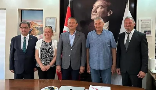 CHP Genel Başkanı Özgür Özel Rize