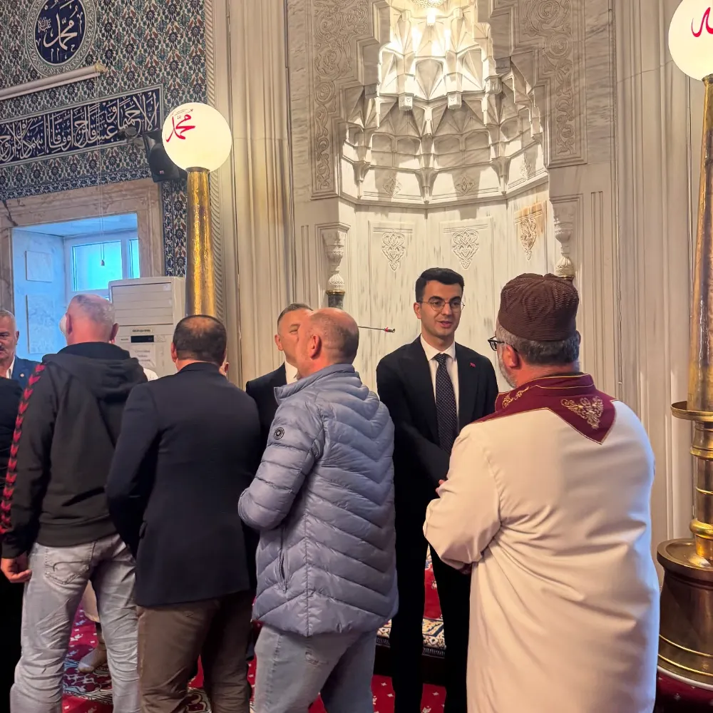 Kalkandere Kaymakamı Sayın Alpay DİNCEL, Ramazan Bayramı Namazını Merkez Camii’nde Kıldı