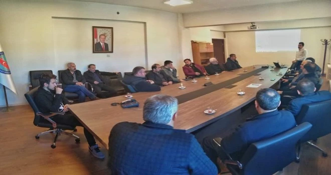 Varroa Mücadelesi eğitim toplantısı yapıldı